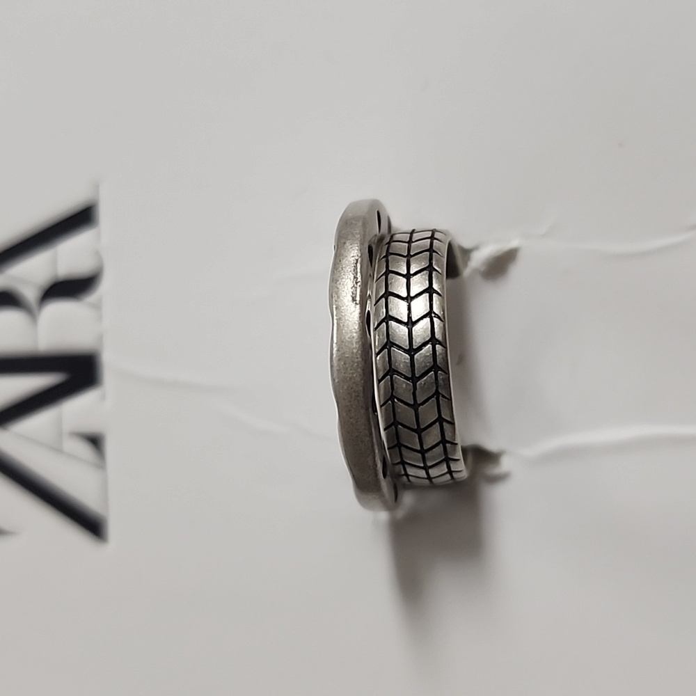 ZARA Irregular Rings - Picture 6 of 10